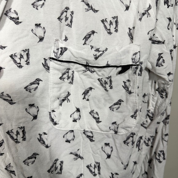 Victoria's Secret Pajama Set Women's L Short Penguin Print Long Sleeve Pants - Picture 3 of 7